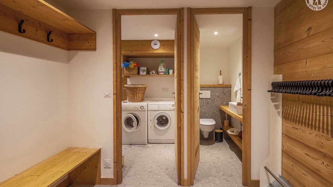 Photo of Bathroom in Hauteluce