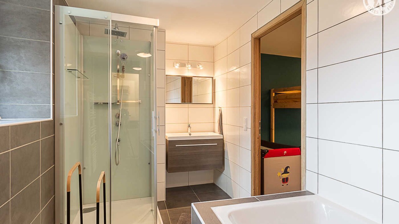 Photo of Bathroom in Albertville