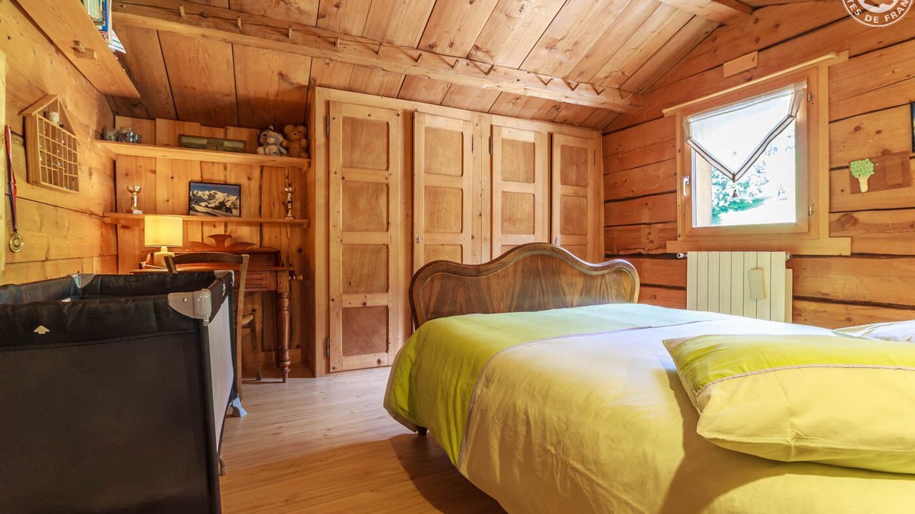 Photo of Bedroom in Flumet