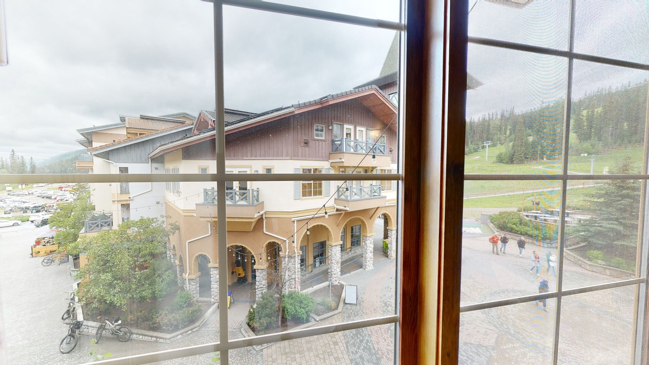 Photo of Others in Sun Peaks