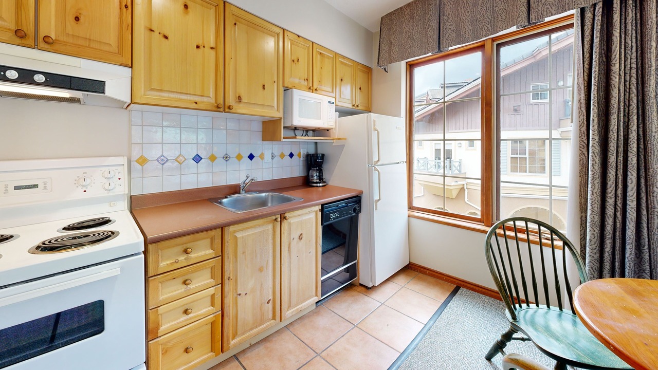 Photo of Kitchen in Sun Peaks