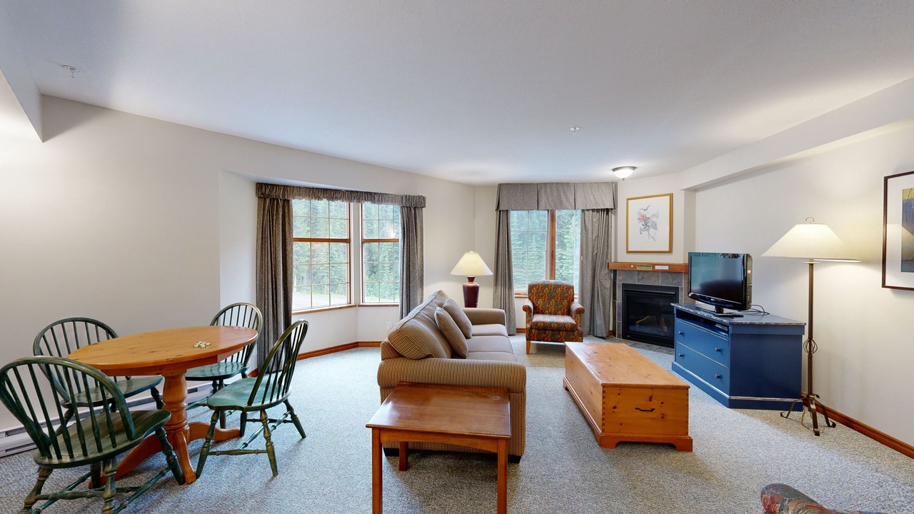 Photo of Livingroom in Sun Peaks