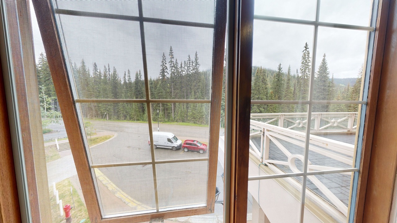 Photo of Others in Sun Peaks