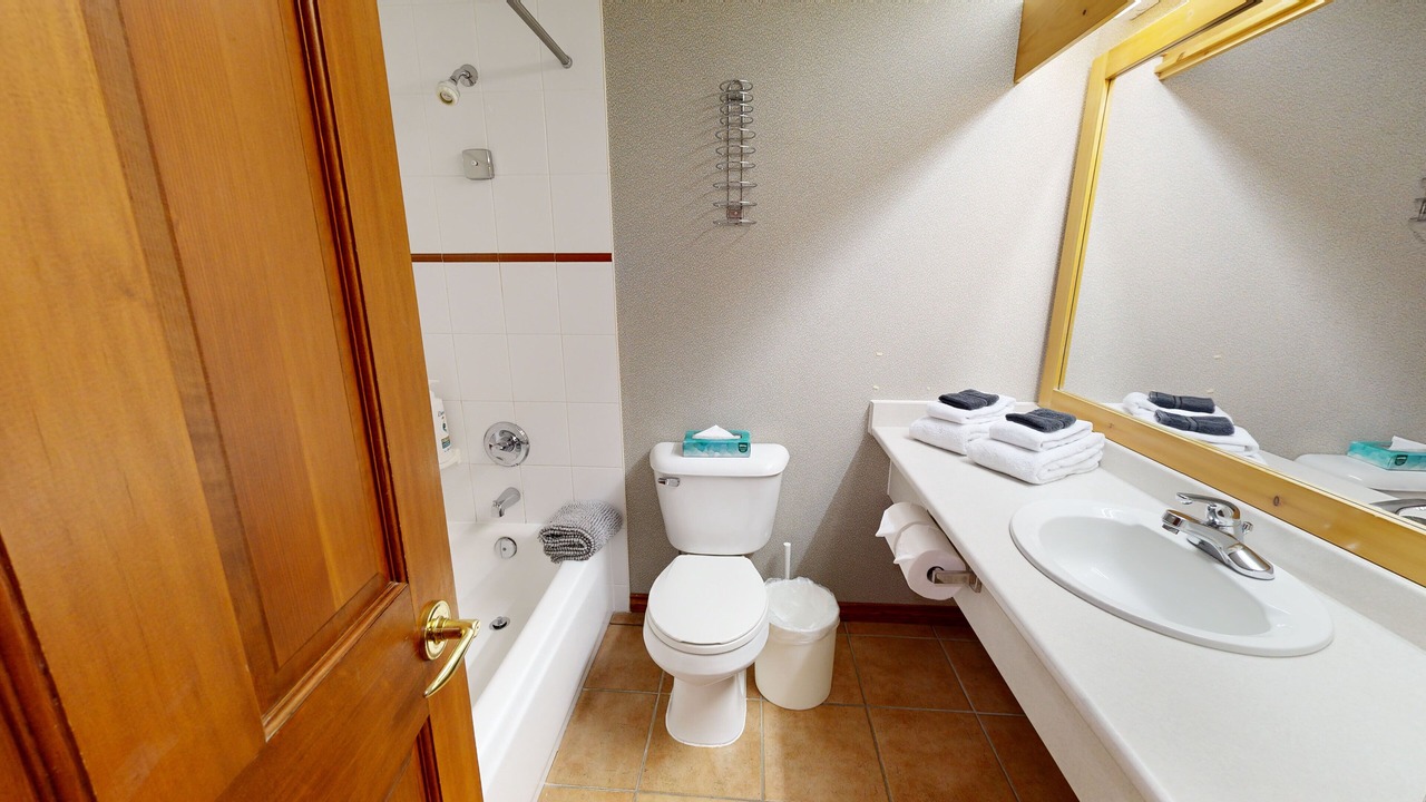 Photo of Bathroom in Sun Peaks
