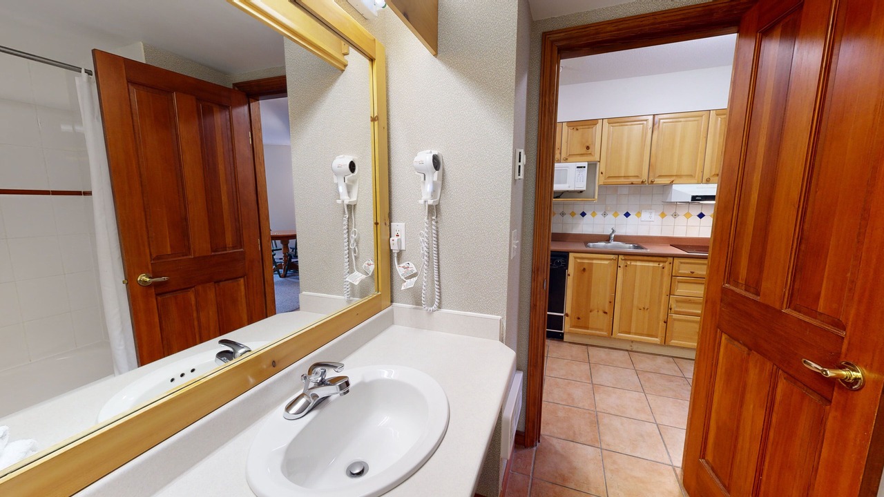 Photo of Bathroom in Sun Peaks