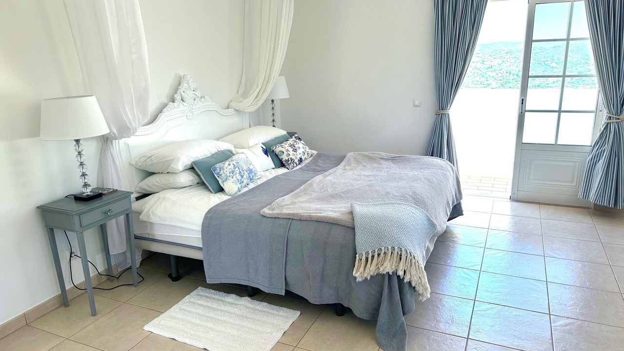 Photo of Bedroom in Gorjoes