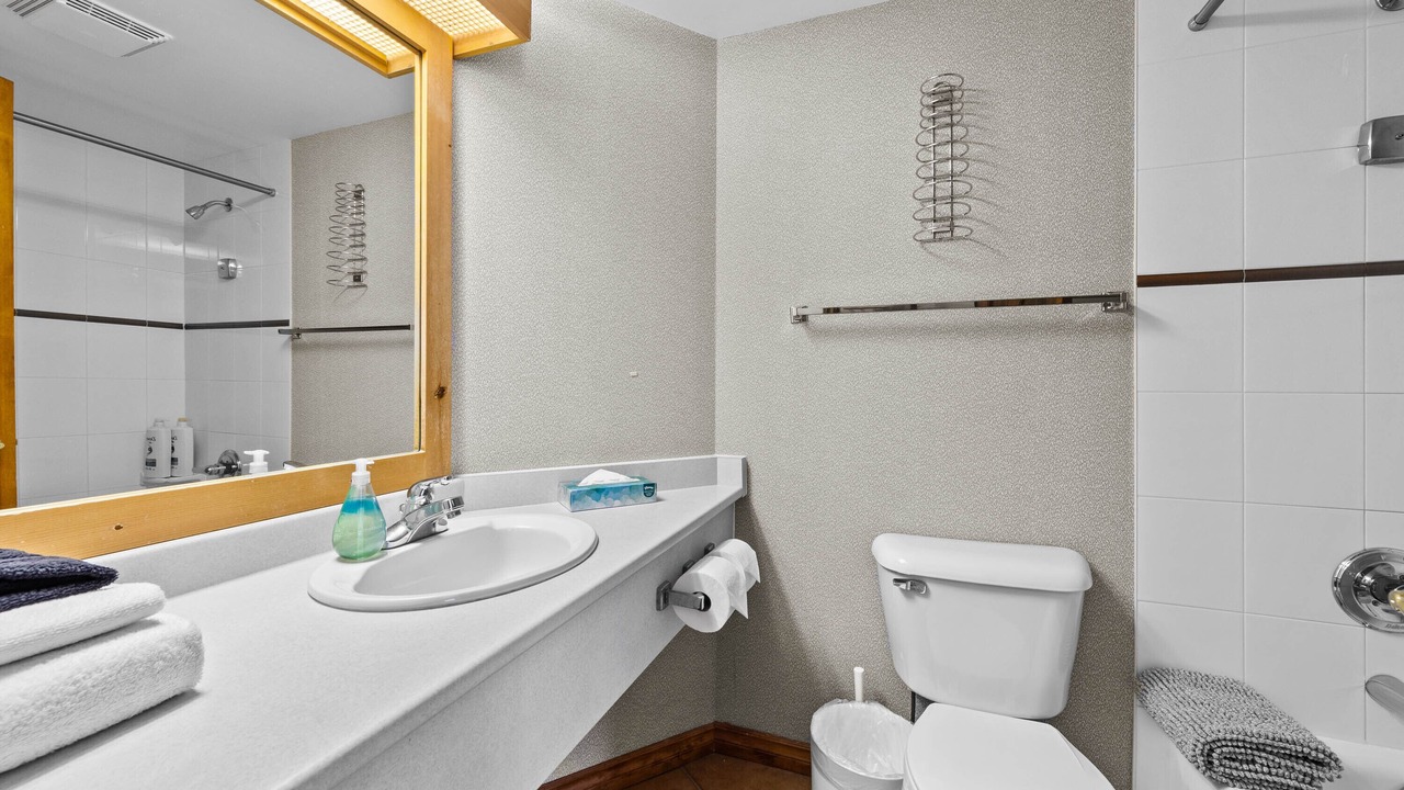 Photo of Bathroom in Sundance Estates