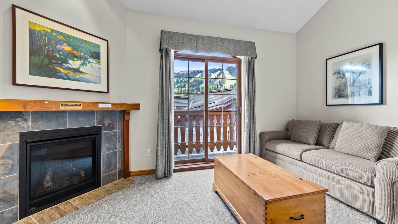 Photo of Livingroom in Sundance Estates