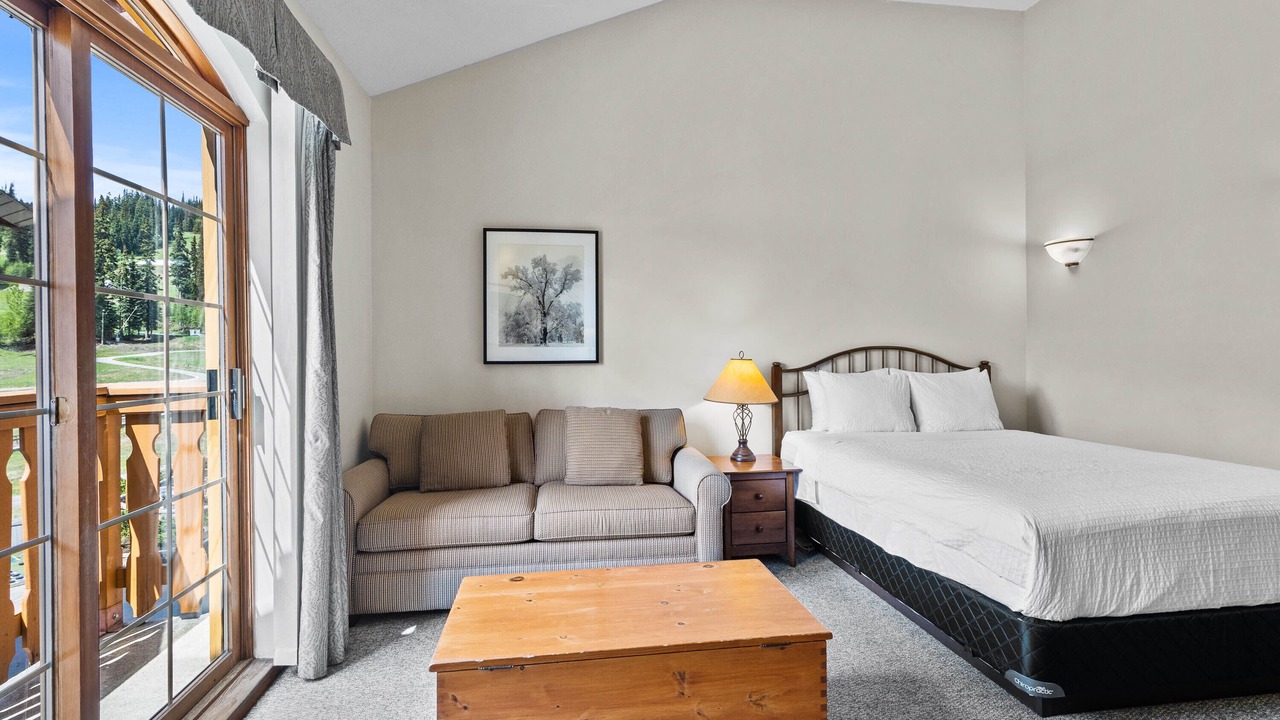 Photo of Livingroom in Sundance Estates