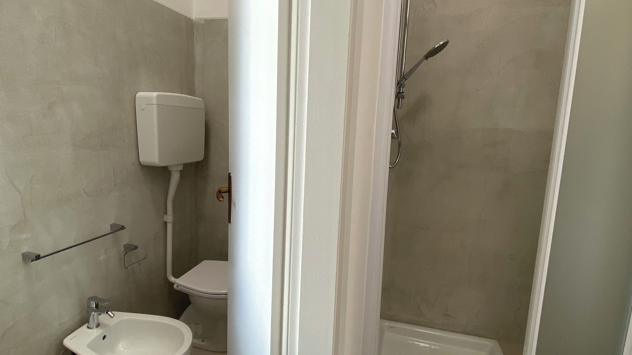 Photo of Bathroom in Marina Centro