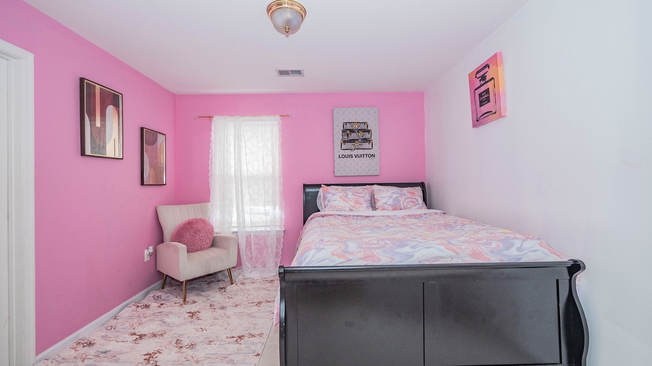 Photo of Bedroom in Montpelier