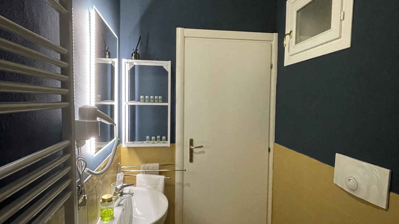 Photo of Bathroom in Old Town