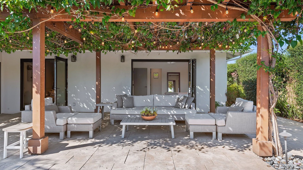 Photo of Patio Balcony in West Mesa