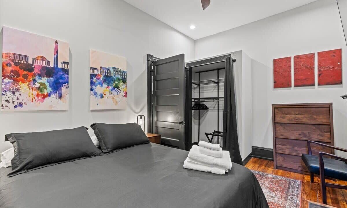 Photo of Bedroom in Shaw