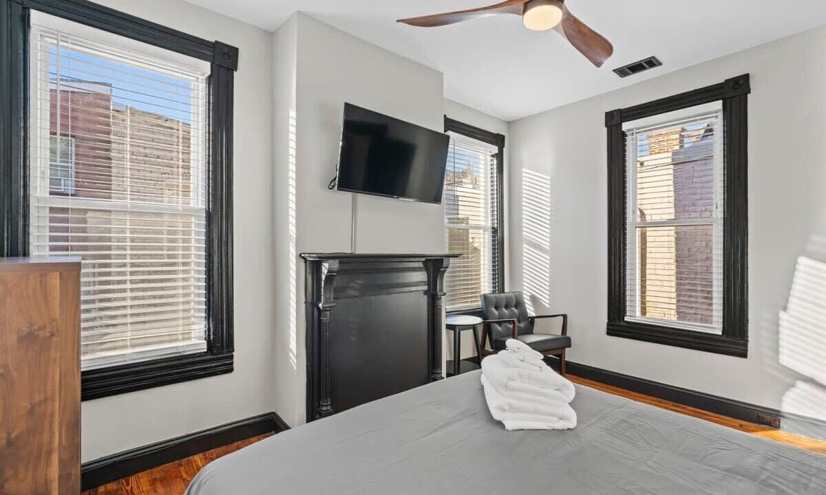 Photo of Bedroom in Shaw