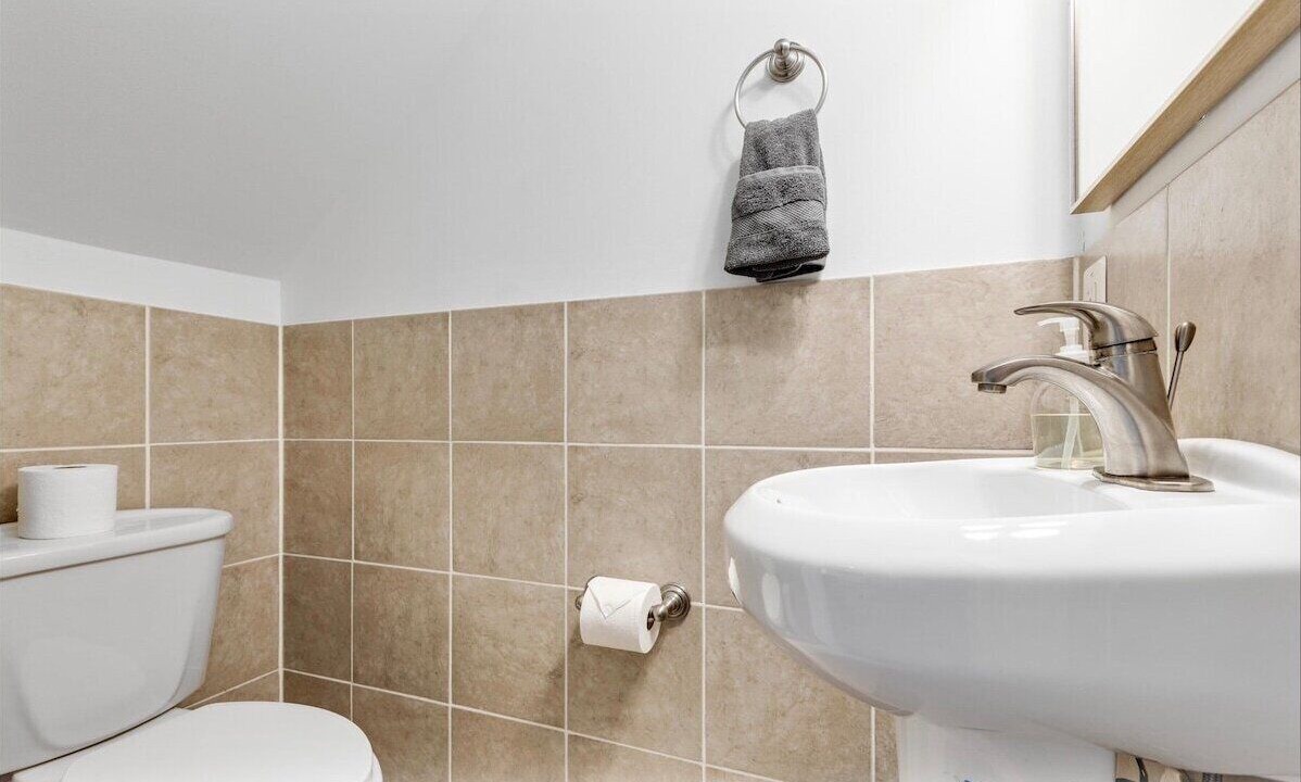 Photo of Bathroom in Truxton Circle
