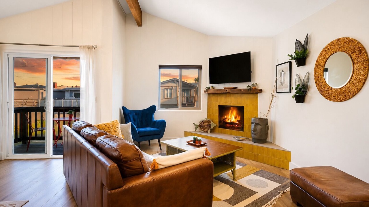 Photo of Livingroom in Silver Strand