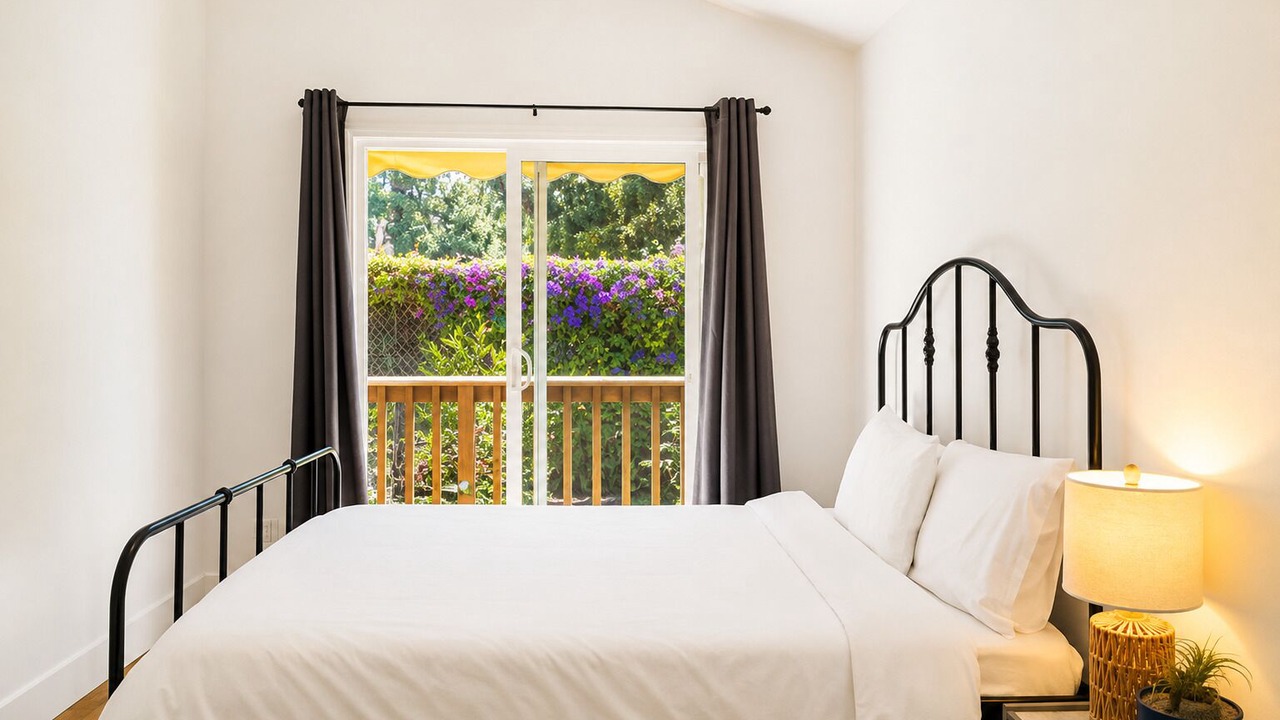 Photo of Bedroom in Silver Strand