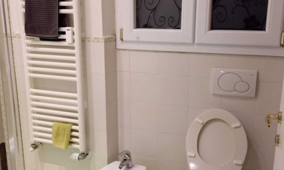 Photo of Bathroom in Le Cure