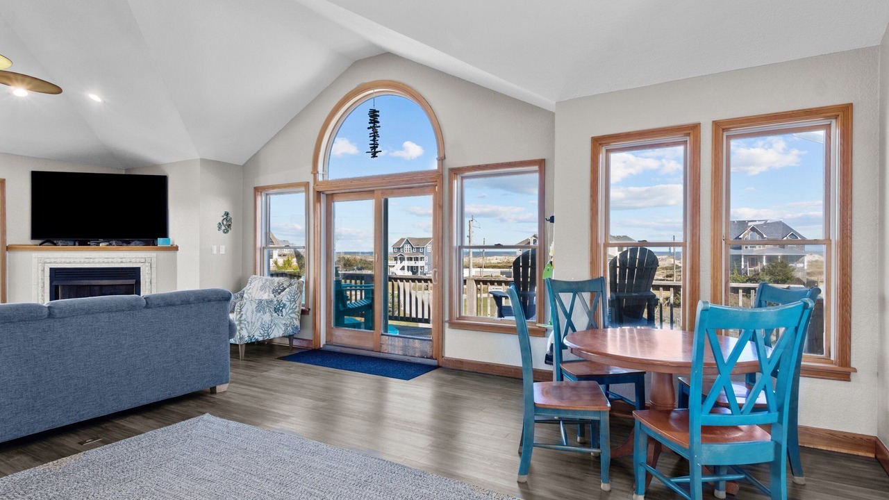 Photo of Livingroom in Rodanthe