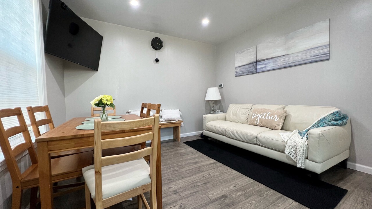 Photo of Livingroom in Silver Spring