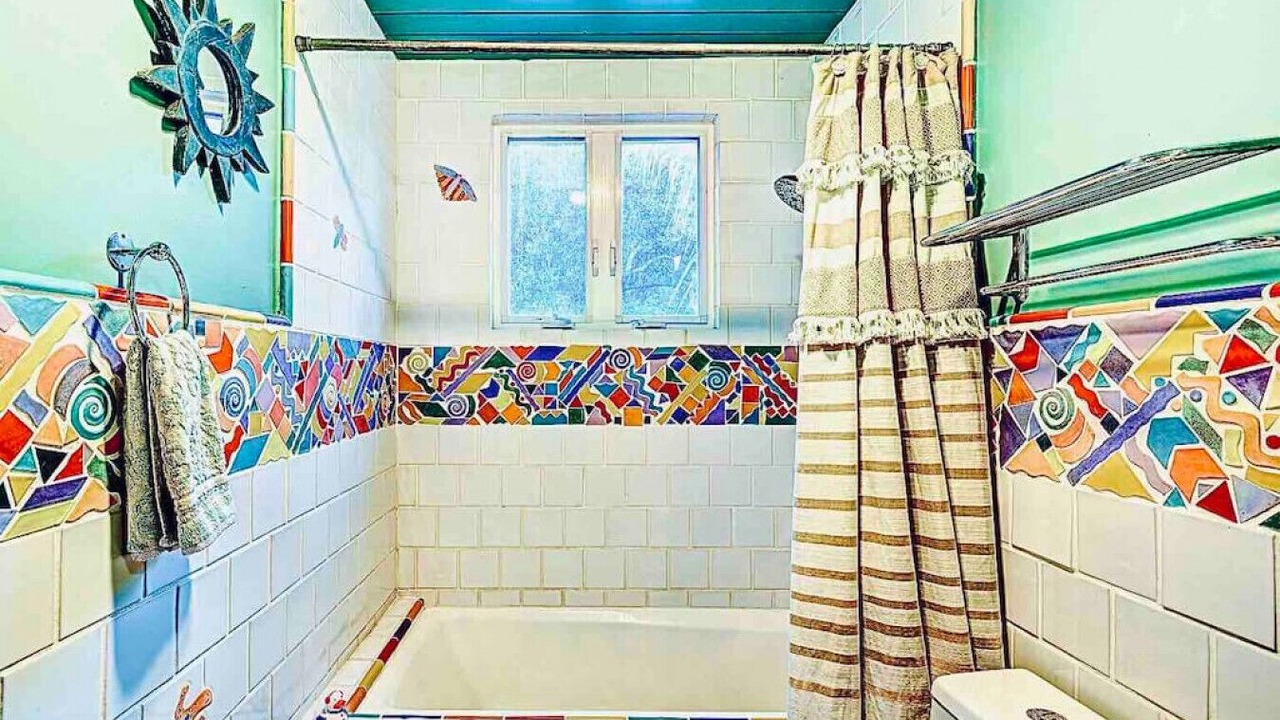 Photo of Bathroom in Calabasas