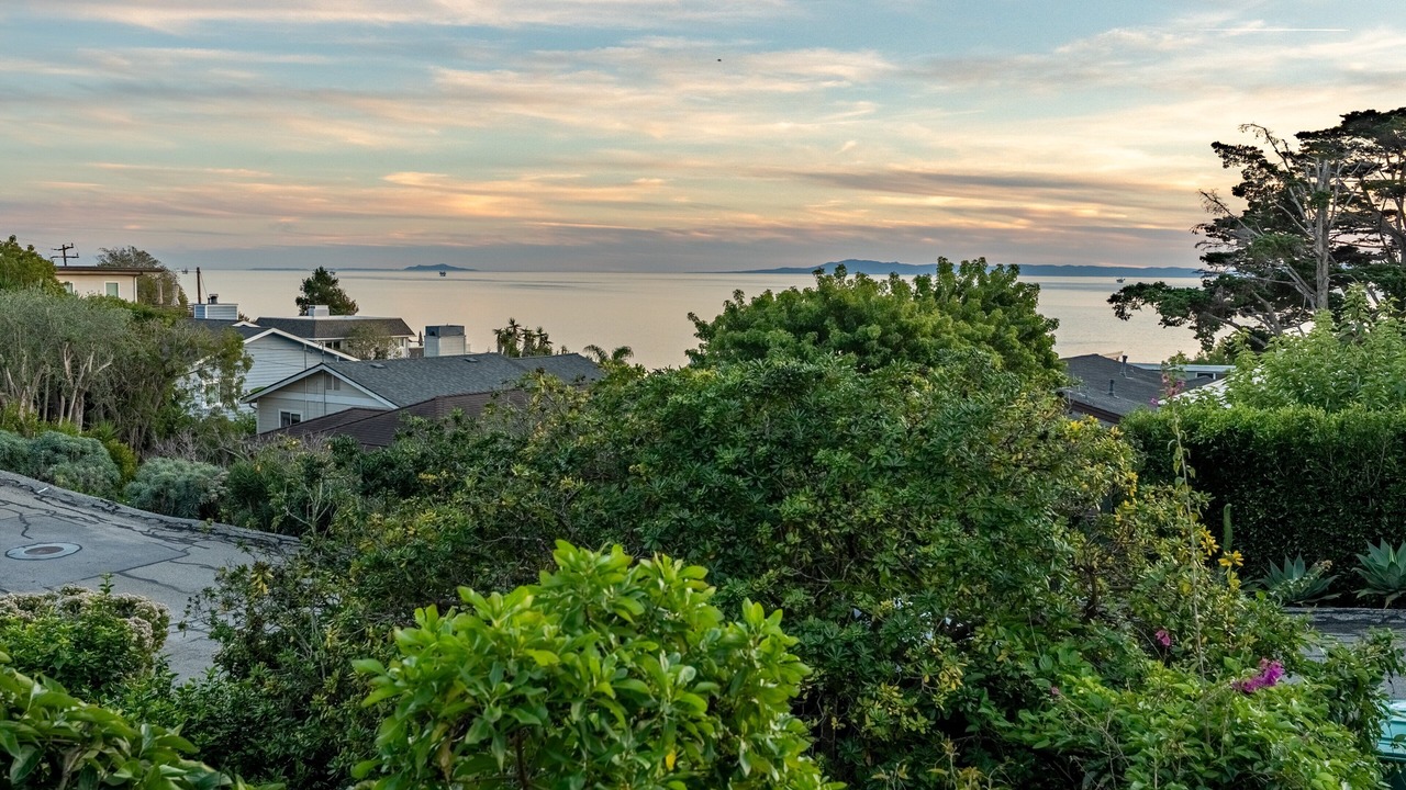 Photo of Others in Summerland