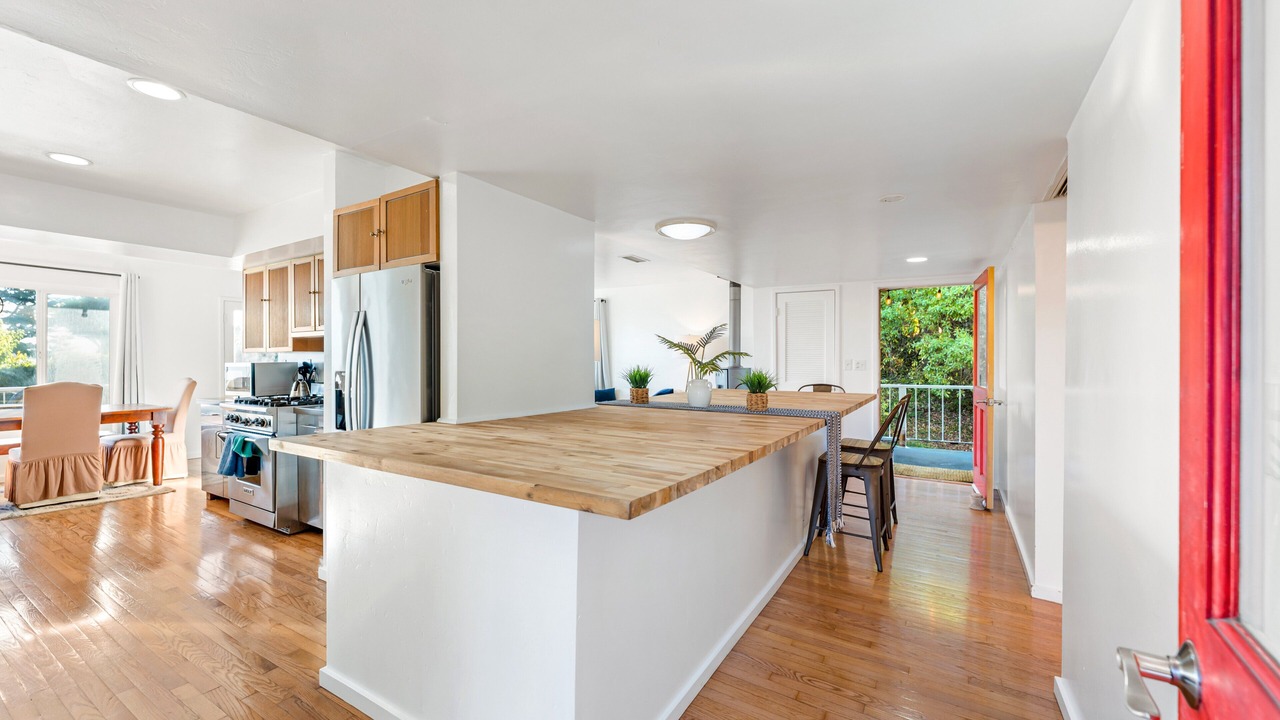 Photo of Kitchen in Summerland