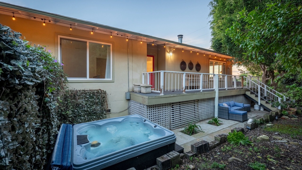 Photo of Patio Balcony in Summerland