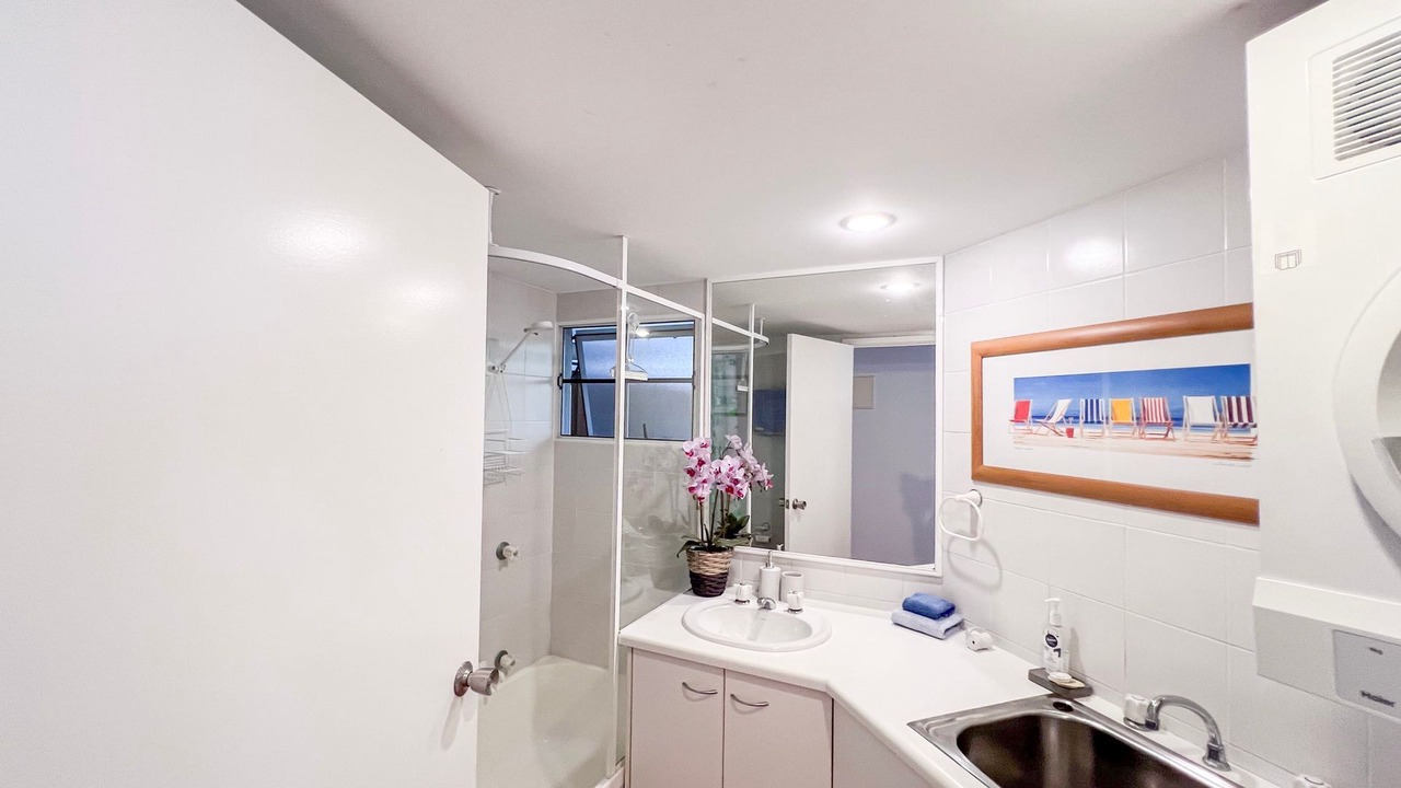 Photo of Bathroom in Wongaling Beach