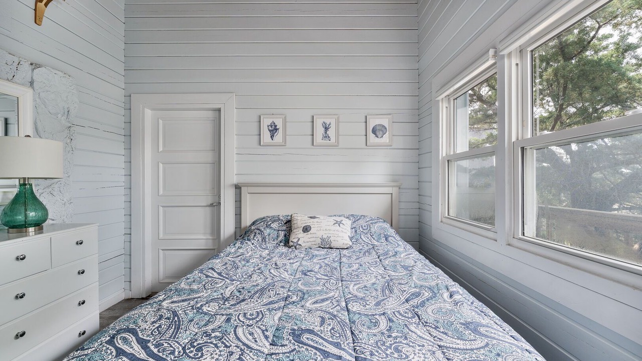 Photo of Bedroom in Avon