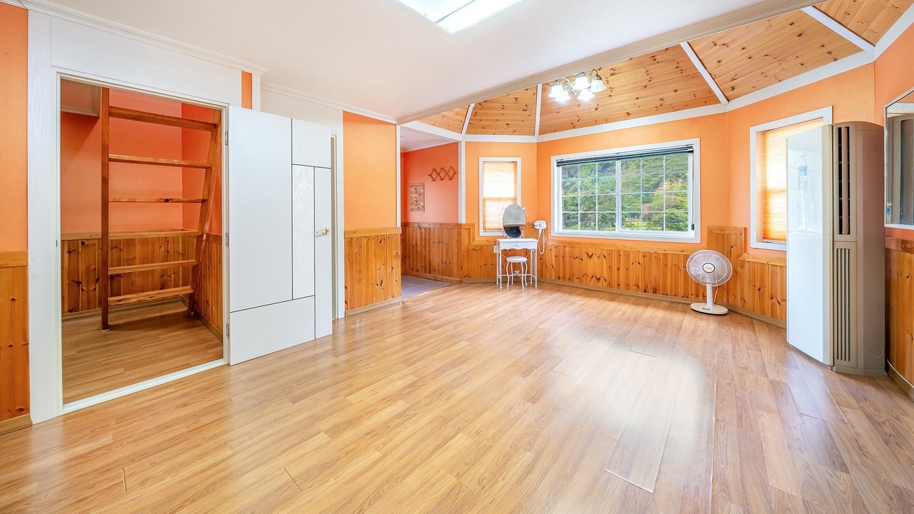 Photo of Bedroom in Namsan