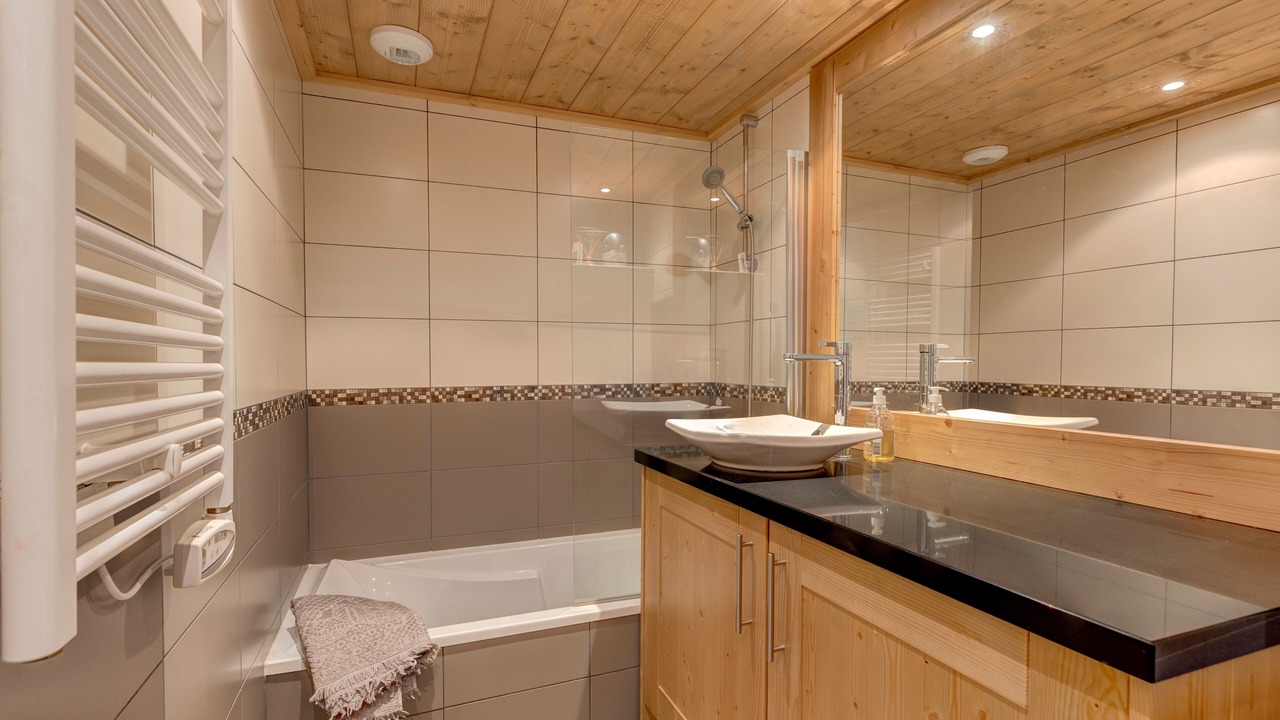 Photo of Bathroom in Cohennoz