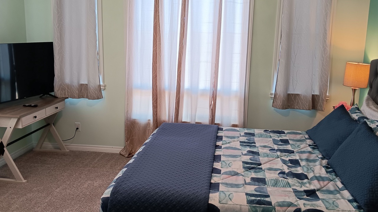 Photo of Bedroom in Imperial Beach