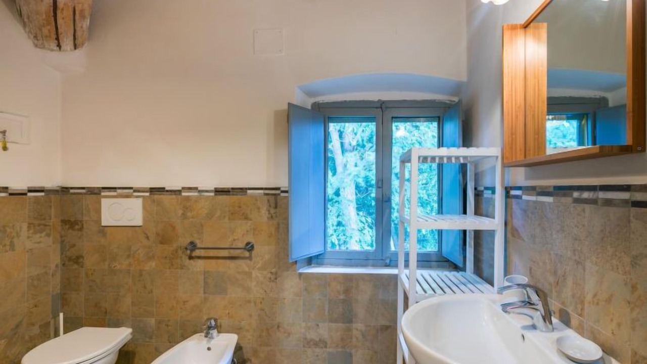 Photo of Bathroom in Lorenzana