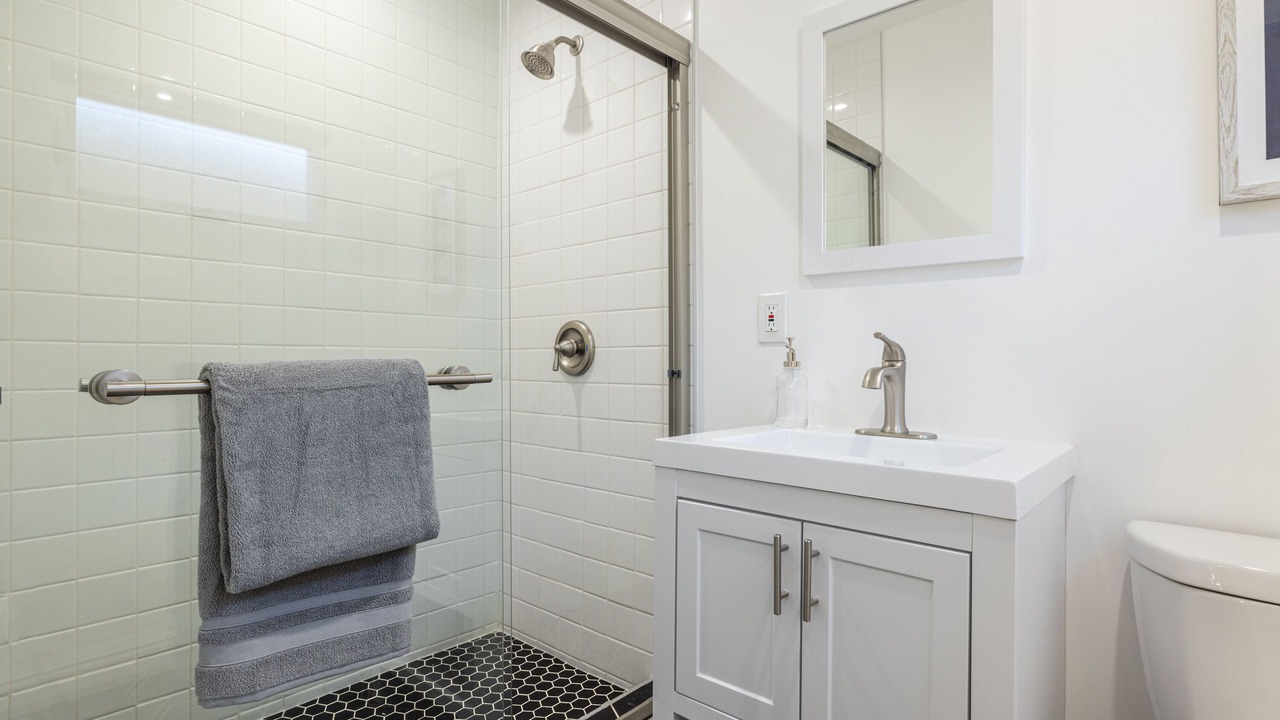 Photo of Bathroom in West Mesa