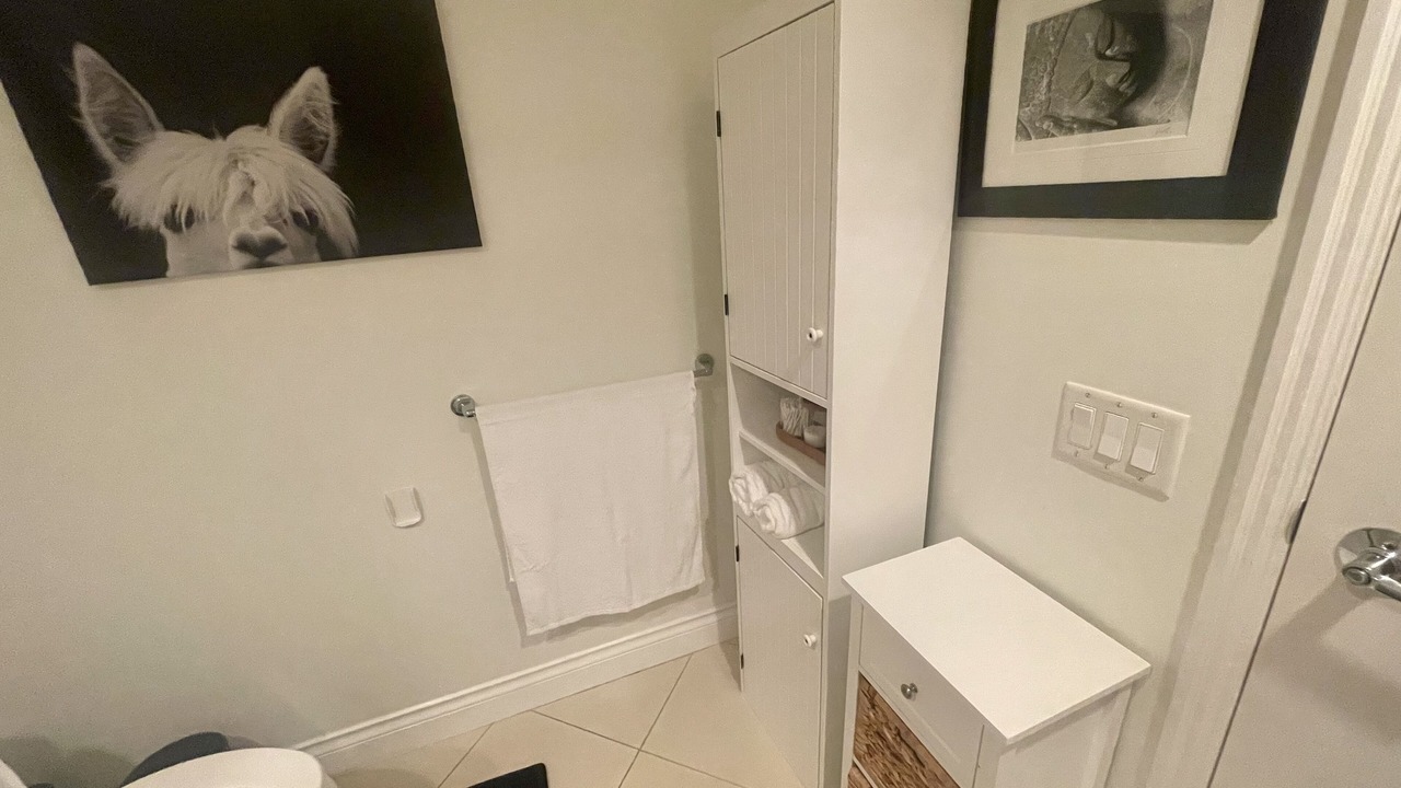 Photo of Bathroom in Lower Lonsdale