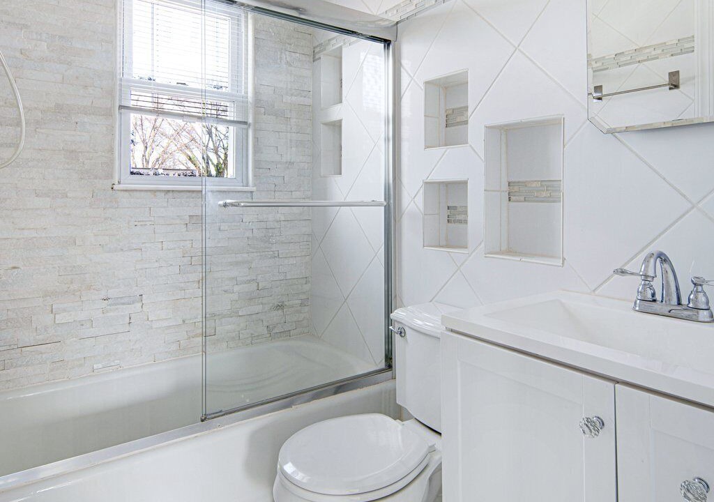 Photo of Bathroom in Fairlawn