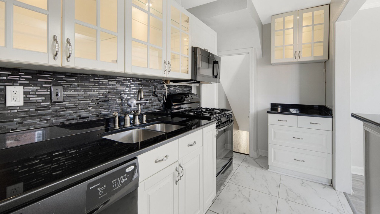 Photo of Kitchen in Fairlawn