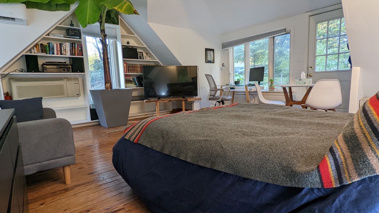 Photo of Bedroom in Takoma Park