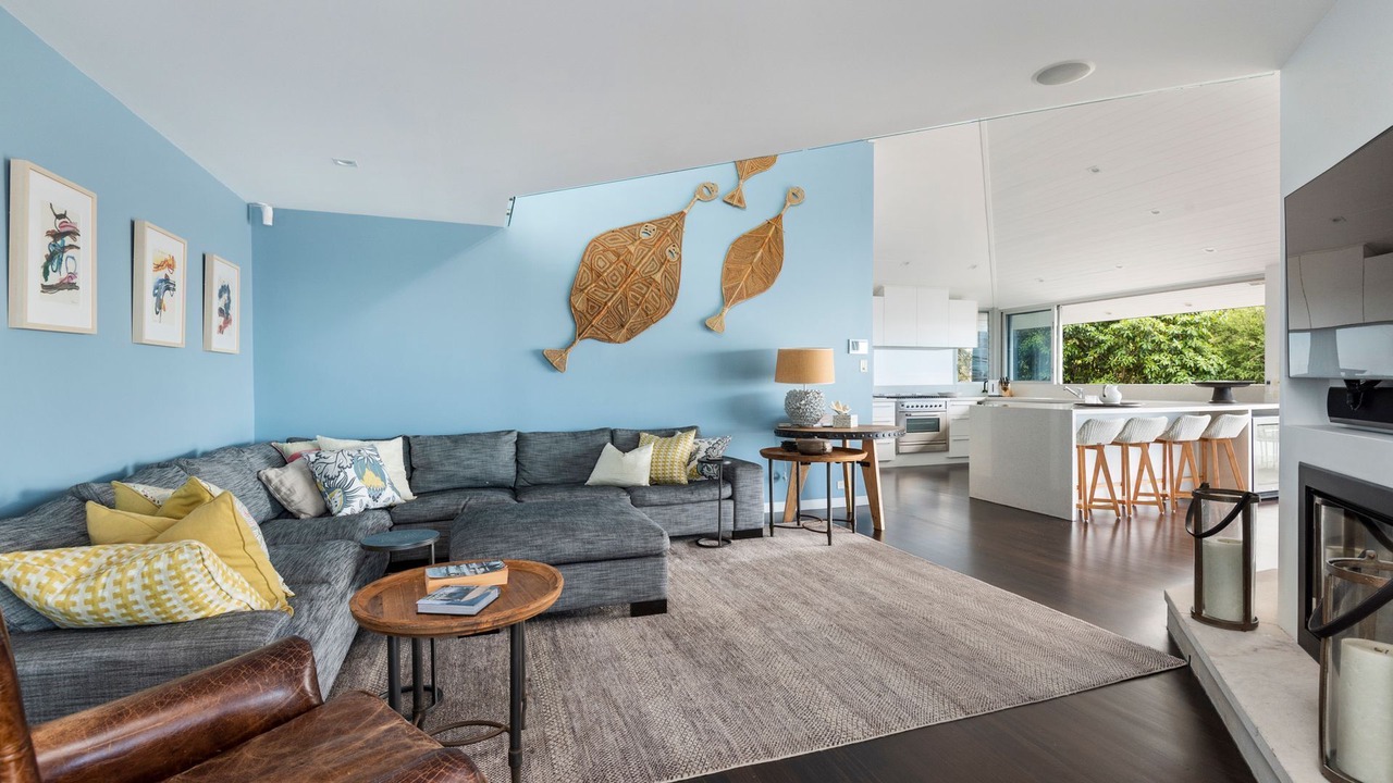 Photo of Livingroom in Whale Beach