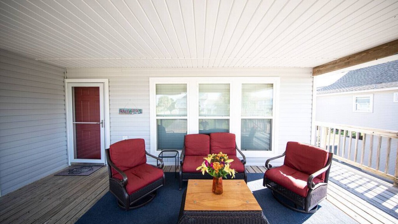 Photo of Patio Balcony in Pirates Beach