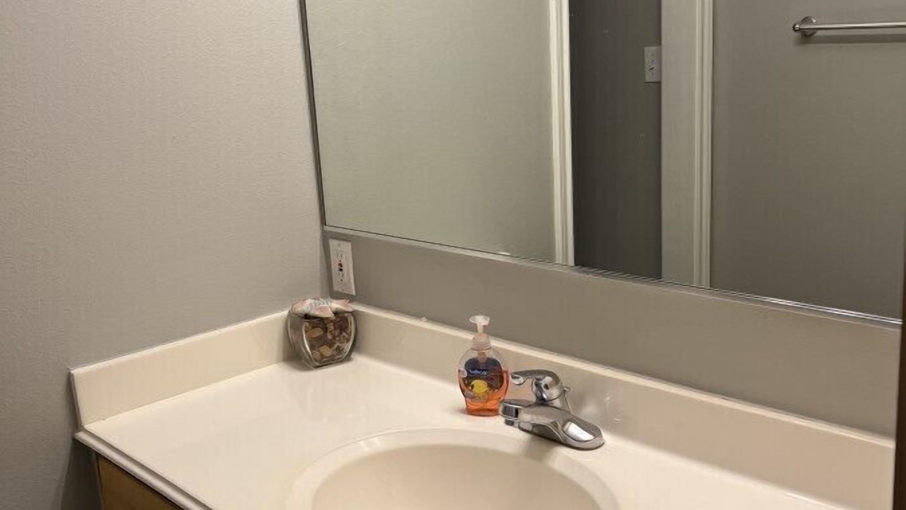 Photo of Bathroom in Pirates Beach