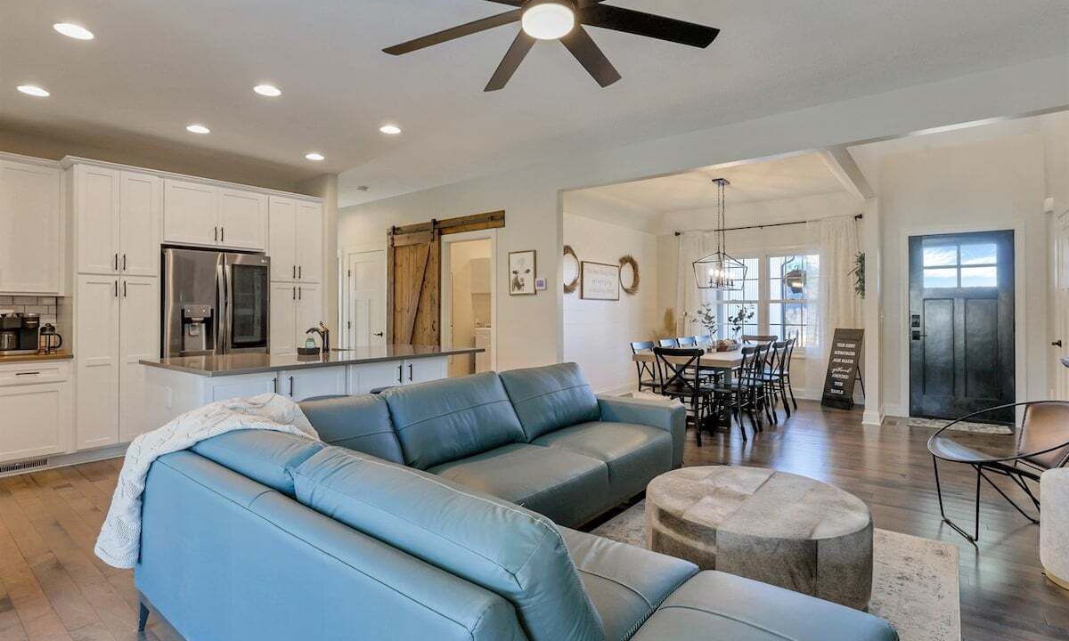 Photo of Bedroom in Logan