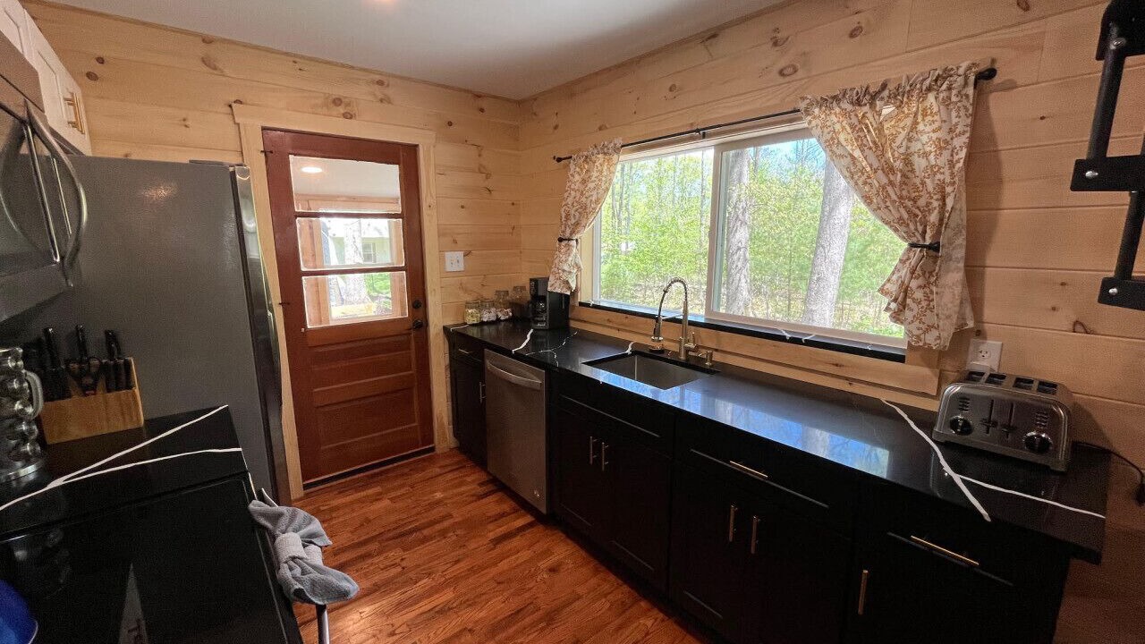 Photo of Kitchen in White Mills