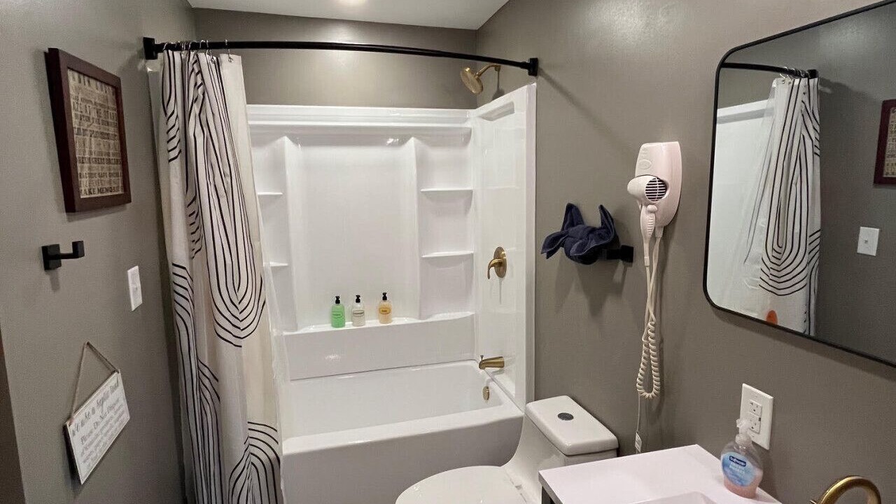 Photo of Bathroom in White Mills