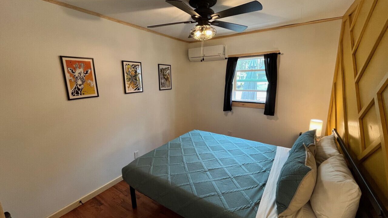 Photo of Bedroom in White Mills