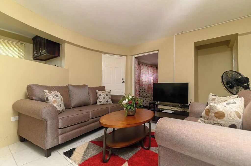 Photo of Livingroom in Salt Gut