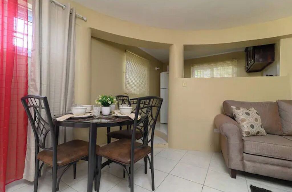 Photo of Livingroom in Salt Gut