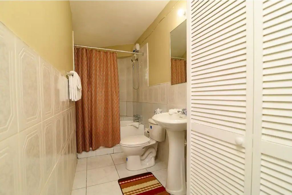 Photo of Bathroom in Salt Gut